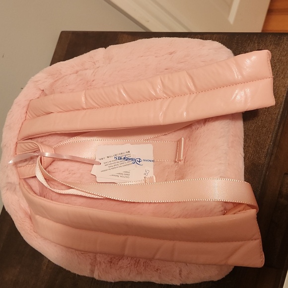 Disney Dale Plush Backpack - Picture 3 of 5